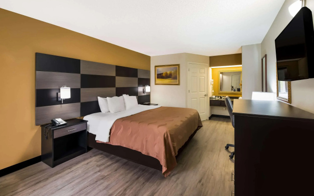 Quality Inn Johnson City I-26 exit 17