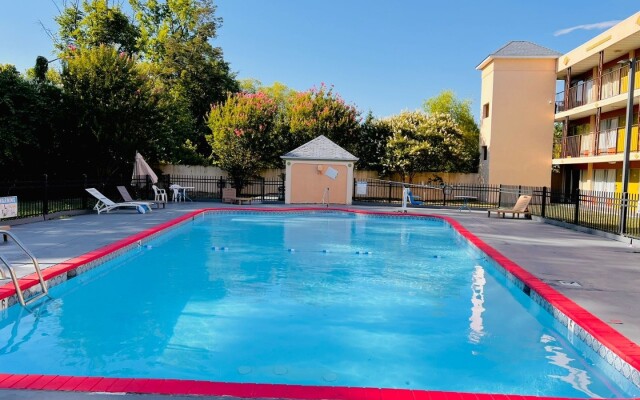 Ashland Studio Inn By OYO Richmond North near Kings Dominion