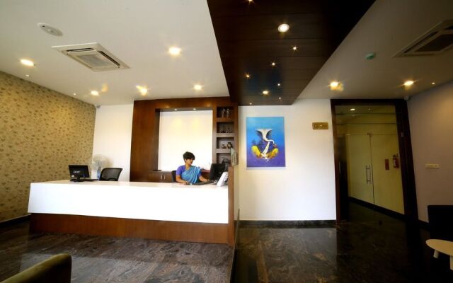 OYO 11308 Benhur Pride Hotel