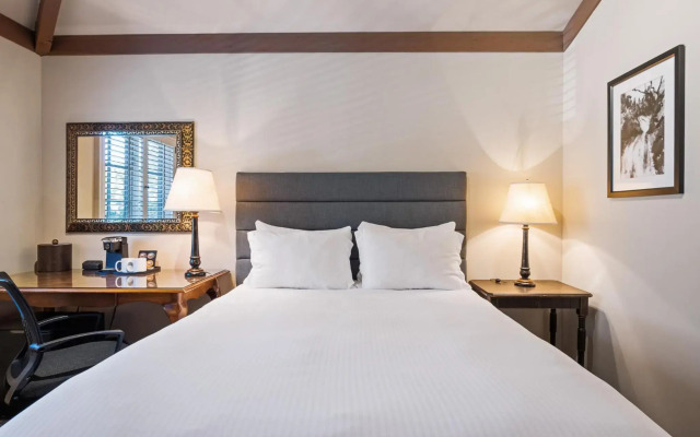 The Upham Hotel