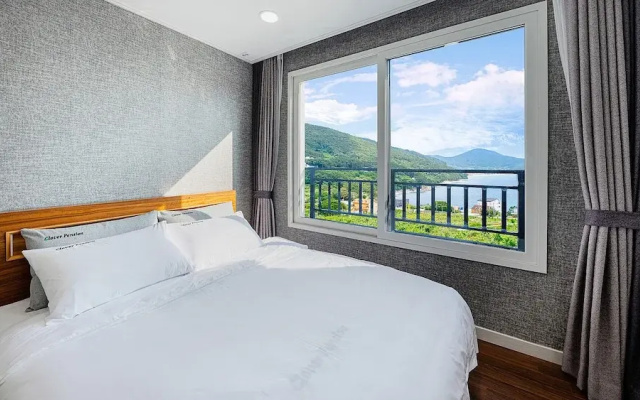 Clover spa pension
