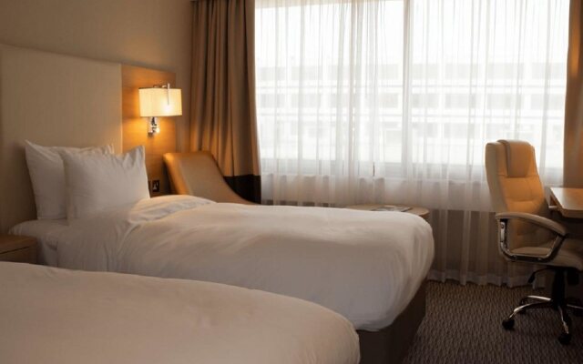 Renaissance London Heathrow Hotel