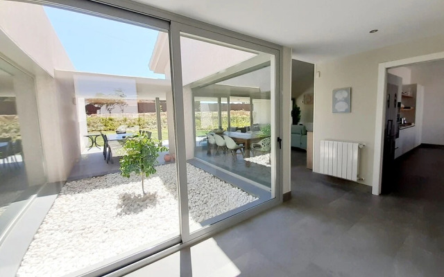 Amazing and gorgeous Villa in El Rompido ERVR005