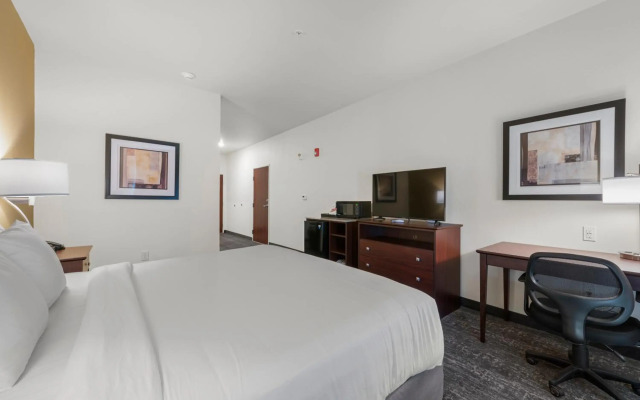 Cobblestone Hotel & Suites - Urbana
