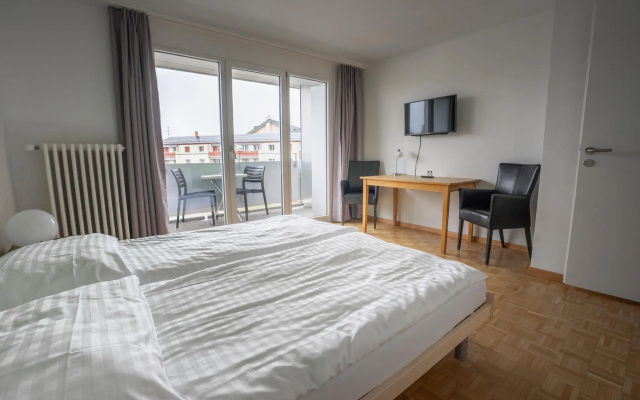 Nyon Hostel – Guest Rooms – Nyon