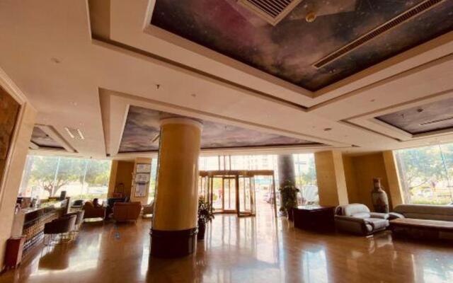 Yuxi Jiangxin E-Sports Hotel