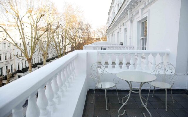 Beautiful 1 Bed Apartment with Terrace 5 mins from Hyde Park