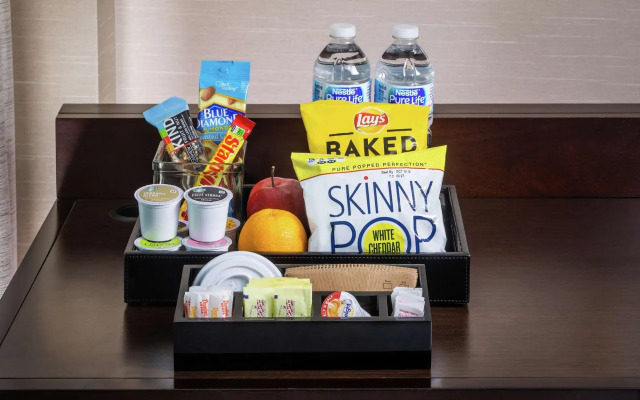 Hampton Inn & Suites Cincinnati-Union Center