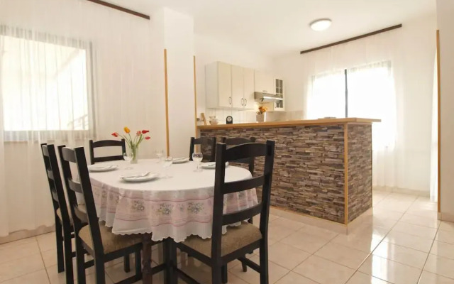 Apartment 1595
