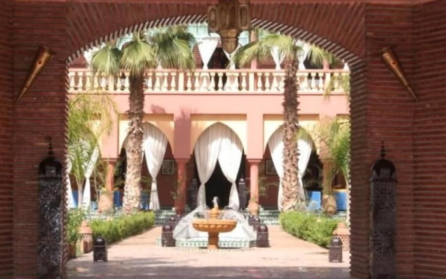 Villa Guest