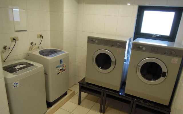 Shihzuwan Hotel - Kaohsiung Station