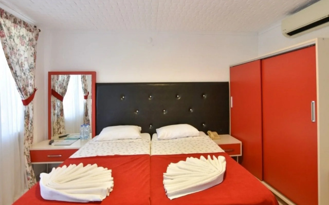 Side Altinkum Bungalow Hotel