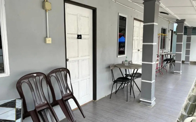 Julies Hostel Taman Negara