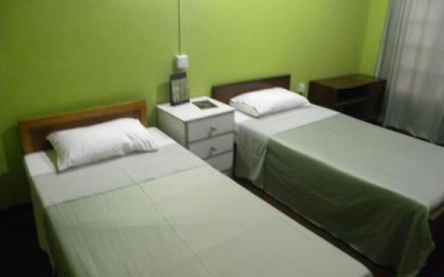 Homestay Kelvin Grove