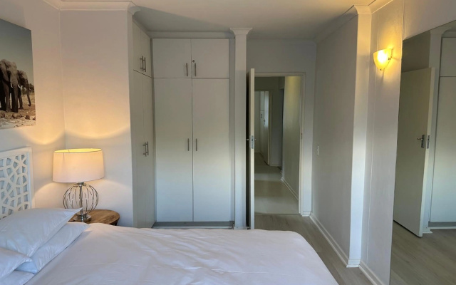 De Waterkant Piazza Apartments