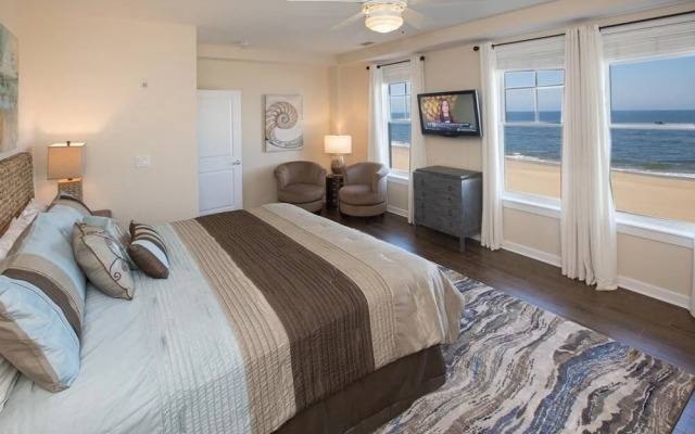 A208 Seaside Grandeur - 4 Br Condo