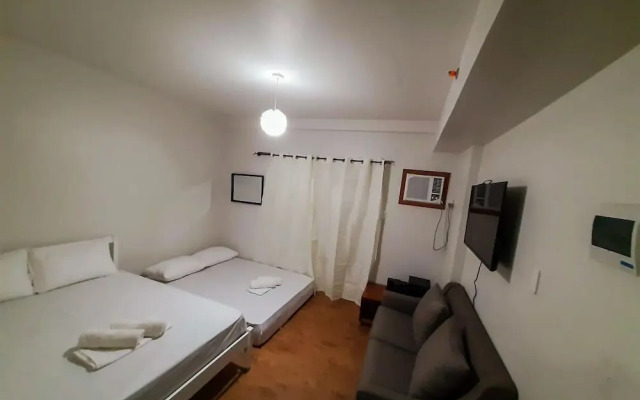 Ania Rooms