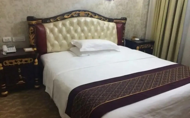 Zhushan Hotel
