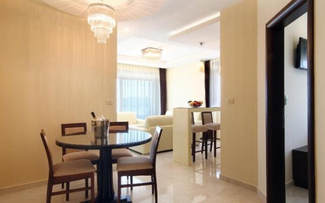 Hotel Shine