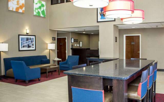 Comfort Inn & Suites Fuquay Varina