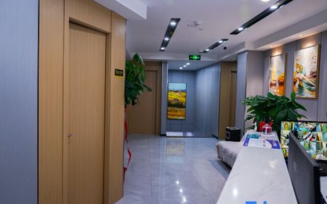 Yishang Intelligent Hotel (Wuhan Zuoling New Town)