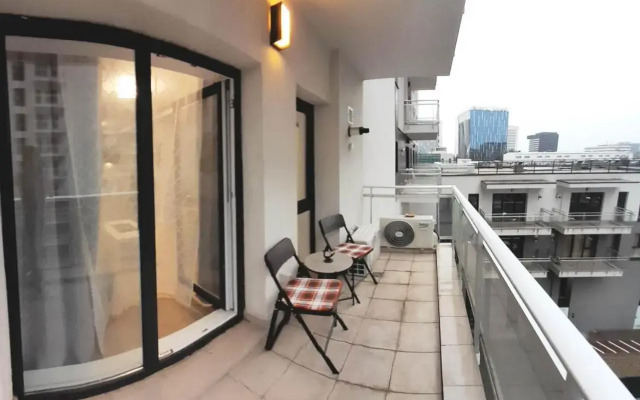 BEYOND ABSTRACT - Gorgeous 1BR Apt