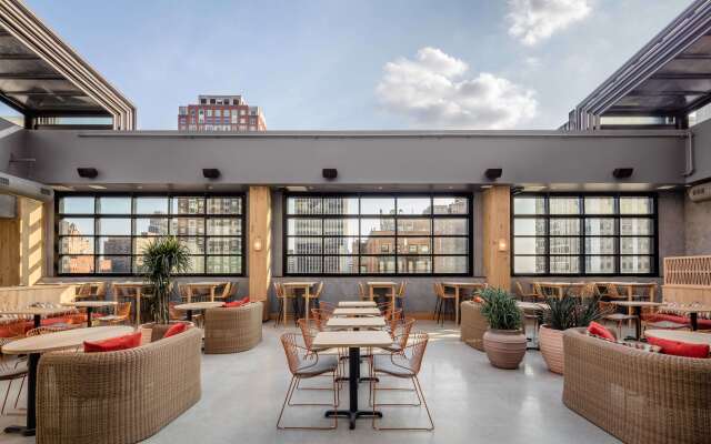 Motto by Hilton Philadelphia Rittenhouse Square