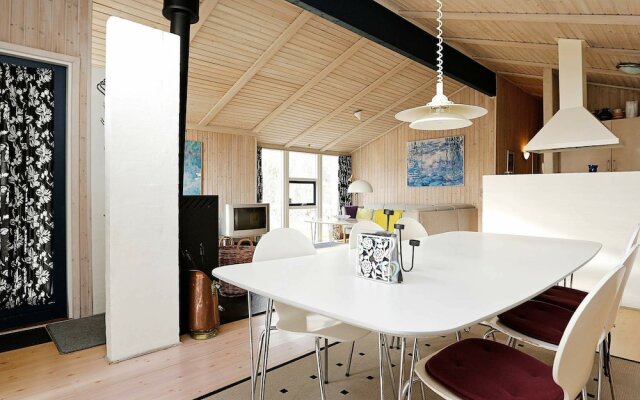 Serene Holiday Home in Dronningmolle With Sauna