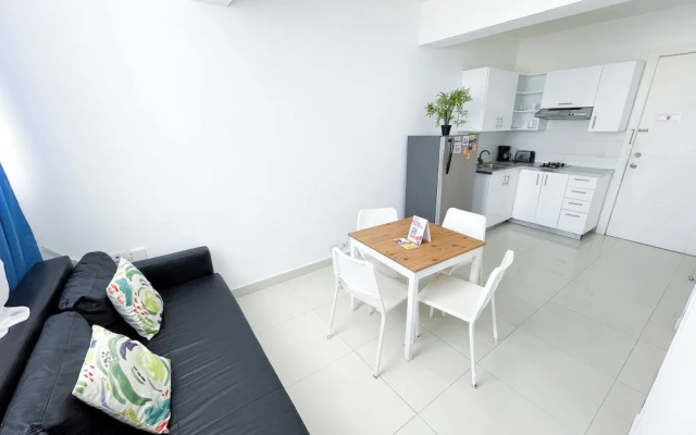 Studio Apart Hotel Rooftop Pool Beach