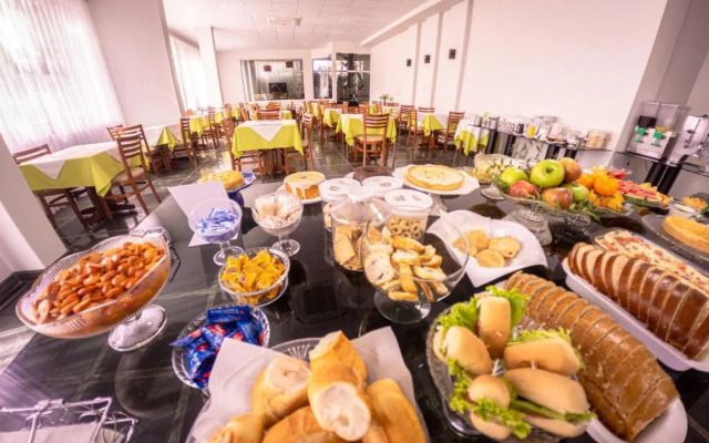 Hotel Sir Ltda