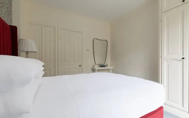 Pembridge Villas VI by Onefinestay