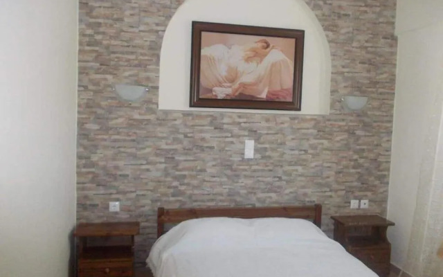 Maistrali Studios & Apartments