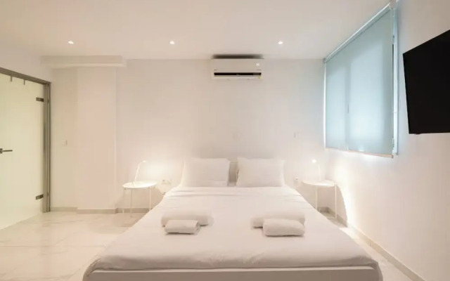 Cute and Convenient Studio in Athens