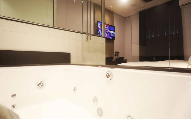 Zaya Motel Premium - Adults Only