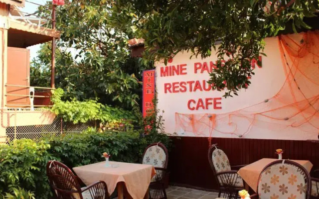 Mine Pansiyon