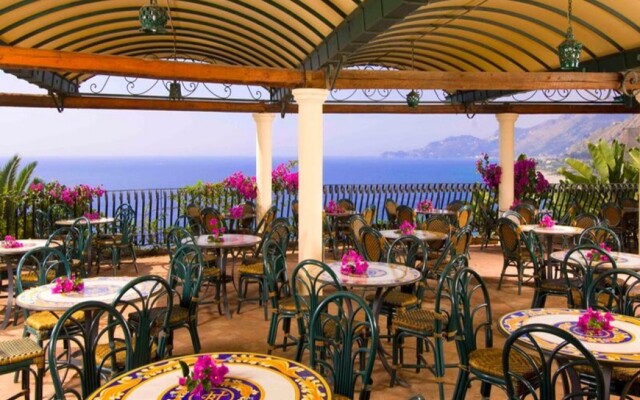 Baia Taormina Hotel