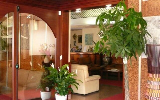Hotel Eden