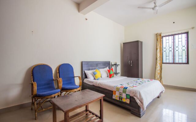 OYO 13211 Home Spacious Studio Morjim Beach