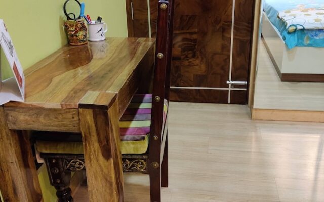 Room in Condo - 'mount View Double-bed' By Aparna Bienvenue !