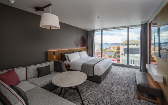 Crowne Plaza Hobart by IHG