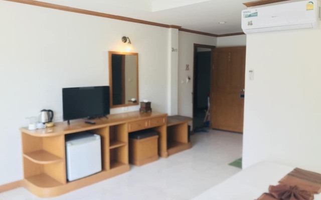 Global Hotel Beach View