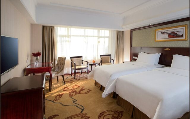 Vienna Hotel Heyuan Hongxing Road Branch
