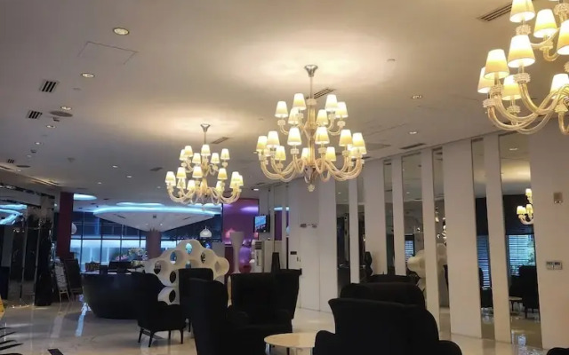 Azure Staycation Philippines by AMRS Near Manila International Airport