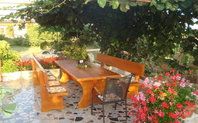 Apartments Alice Green Oasis -