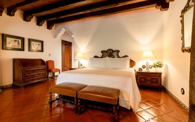 Las Mananitas Hotel Garden Restaurant and Spa