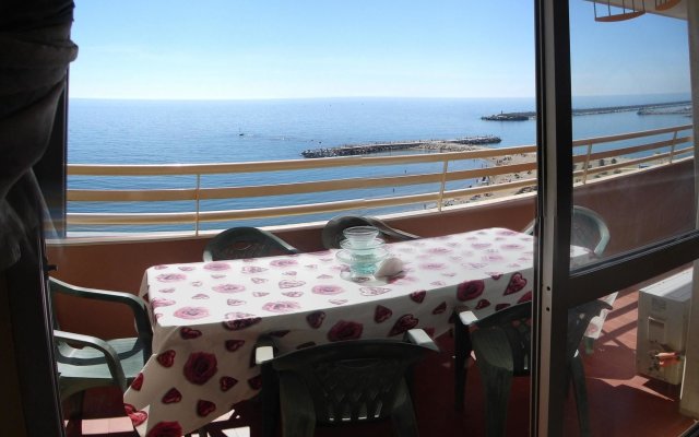 Apartment with One Bedroom in Fuengirola, with Wonderful Sea View, Poo