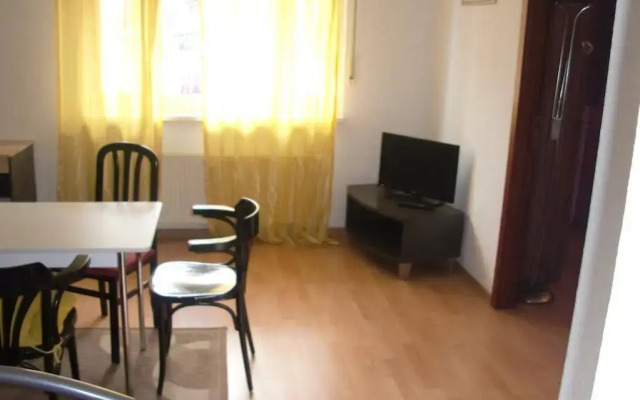 Monteurwohnung im Zentrum Lierenfeld