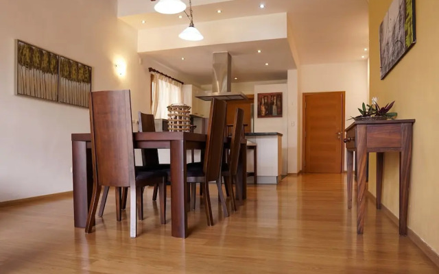 Sybaris Suites