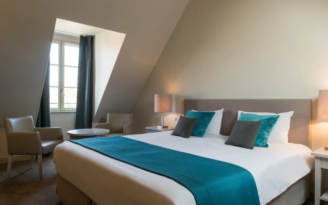 Hôtel Aux Vieux Remparts