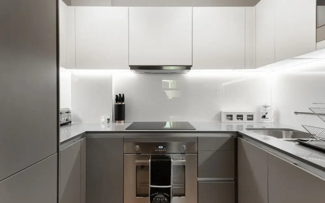 Platinum Apartment in Central Camden 9984